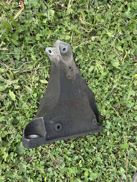 Vand urmatoarele piese pt  Skoda Superb1