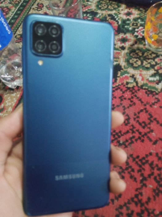 Samsung a12 rabochi srochni sotiladi narxi 900 ming kilishamiz