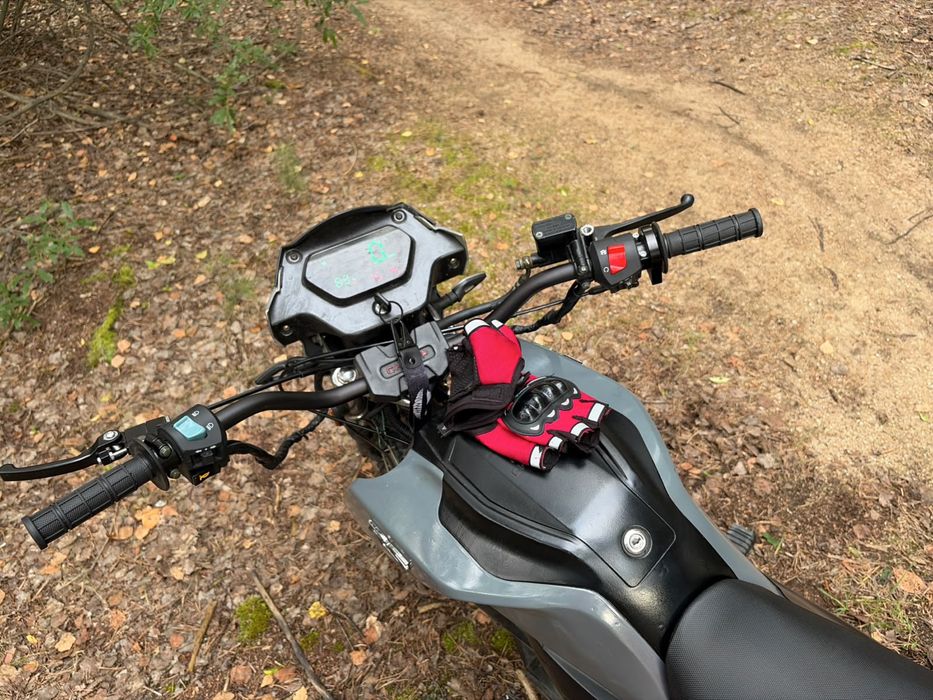 Продам мотоцикл champ 125cc на ходу