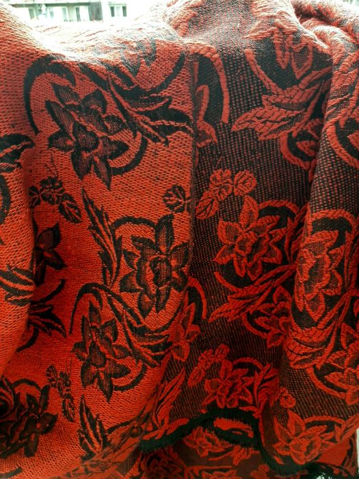 Покривка ( кувертюра) НОВА