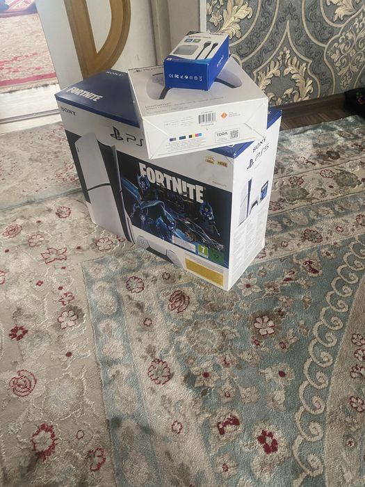 Ps5 Slim в хорошем состоянии