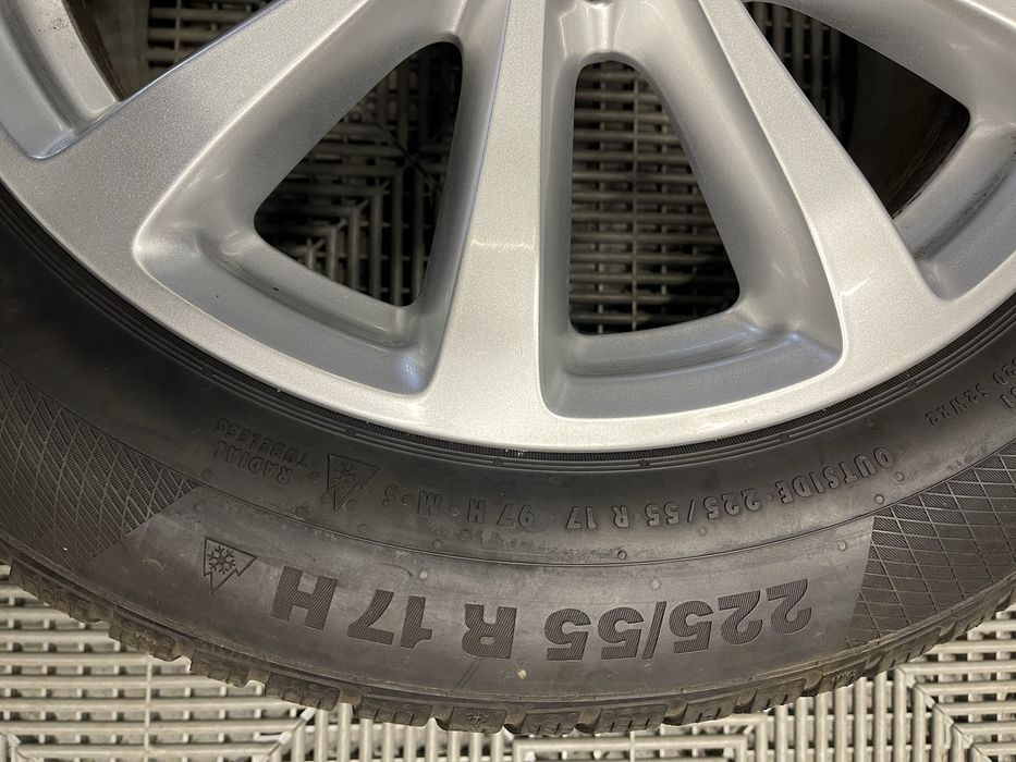 Jante Roti 17 Mercedes E V Class Vito W213 Anvelope Iarna 225 55 R17