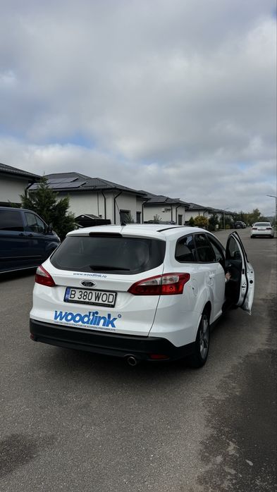 FORD Focus 2013 — imagine 2