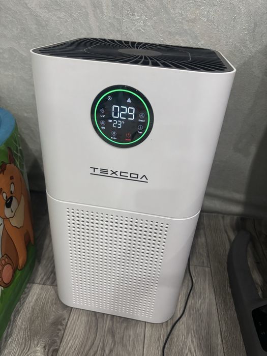 Продам очеститель воздуха в оличном состояний