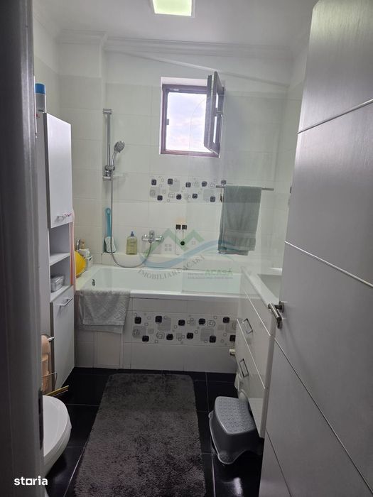 Aprtament 2 camere de vânzare .
