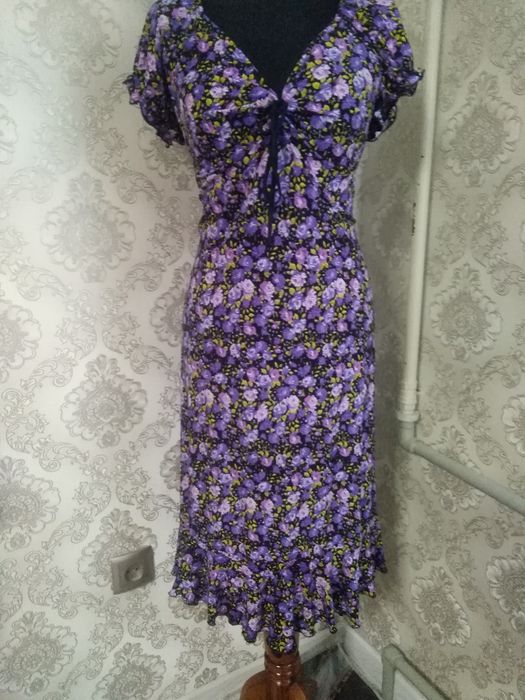 Платье красивое размер 50 52