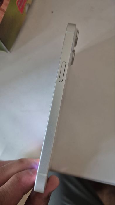iPhone 14 128gb в белом цвете