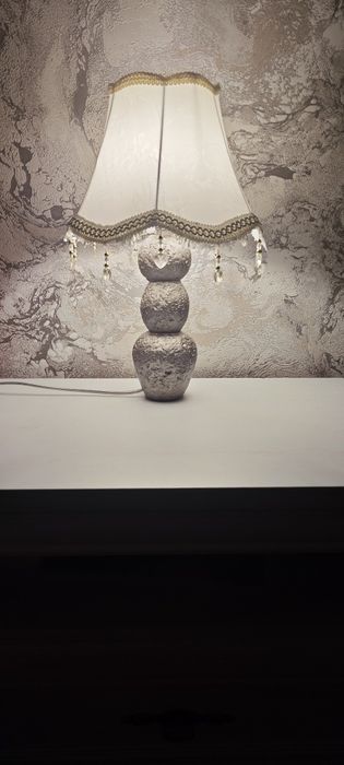 Vând veioză clasică vintage în stare perfectă
