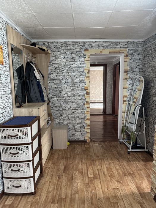 Продам частный дом в старом городе, остановка Милана.