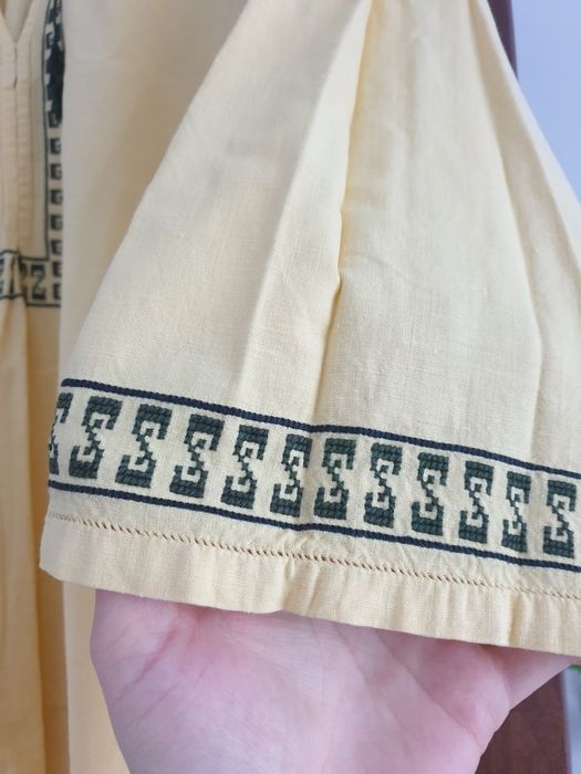 Ie autentica traditionala baieti