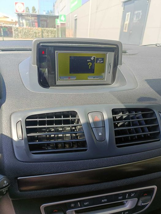CARD SD Actualizare harti navigatie 2025 Renault Megane 3 - Scenic 3