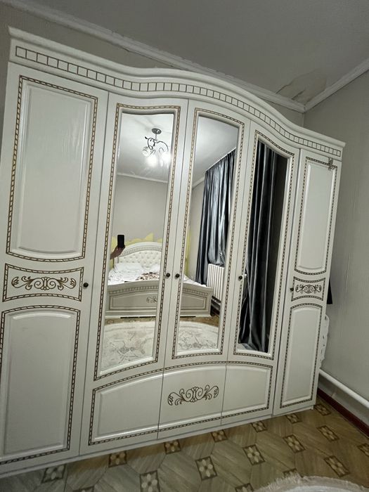 Шкаф спальный…..