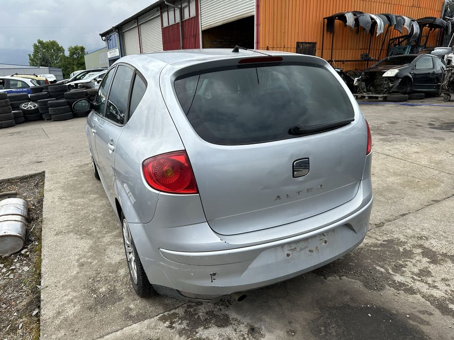 Seat Altea 1.6 НА ЧАСТИ