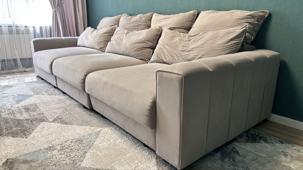 Продам большой диван