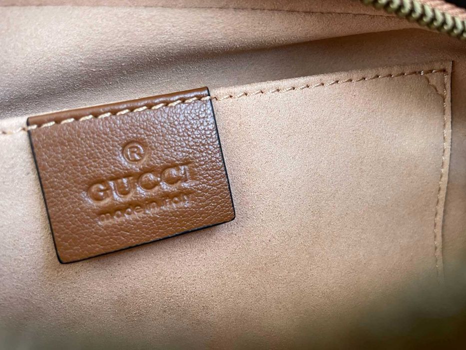 Gucci Чанта Marmont Малка Гучи Кафява кожa Златно GG Лого Оригинална