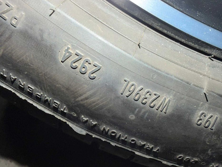 Mercedes - Гуми с Джанти – СУПЕР СЪСТОЯНИЕ (Само лично предаване)
