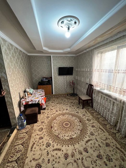 4 xonali dom sotiladi 1 etaj