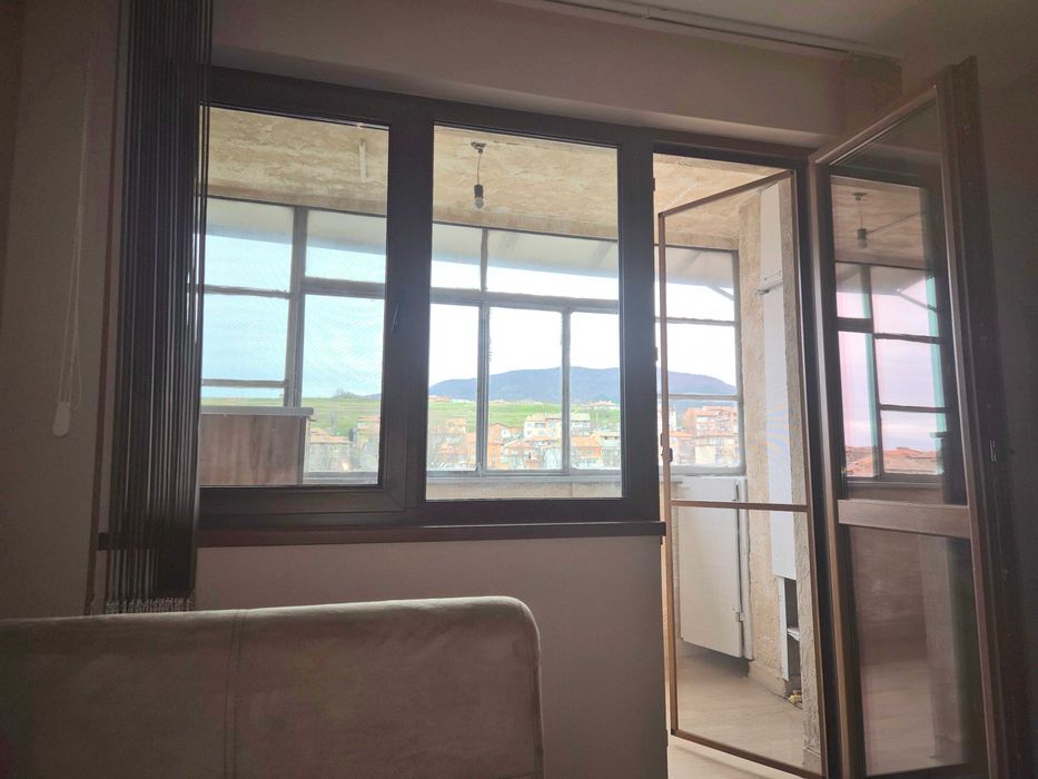 Дава се под наем Тристаен апартамент в Асеновград - 70 кв.м за 298.86 € - Снимка #4