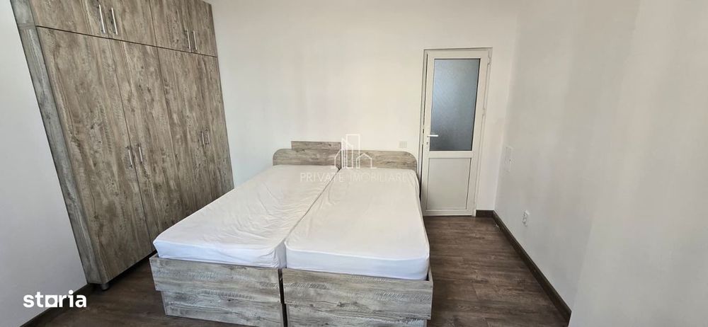 Apartament 3 Camere De Inchiriat cu Parcare, Zona 7 Noiembrie