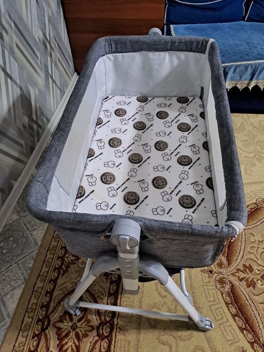Продам манеж кровать