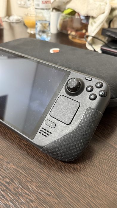 Продам Steam Deck OLED