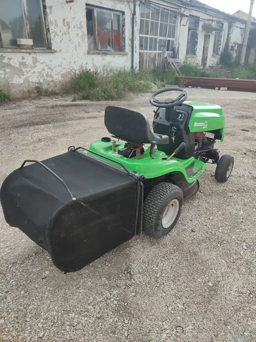 Трактор 11.5 к.с със косилен апарат