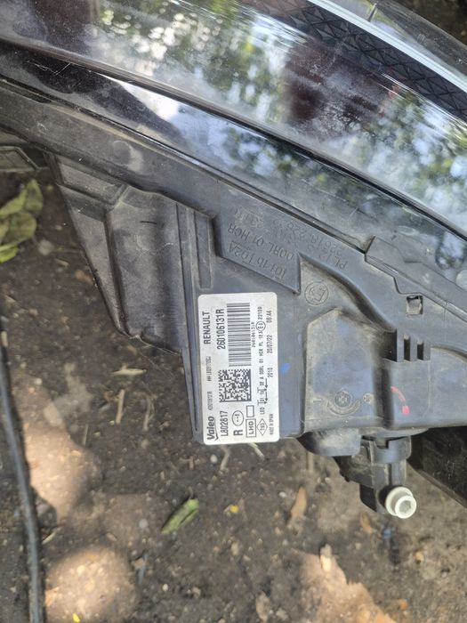 Calculator far megane 4 faruri duster dokker logan opel