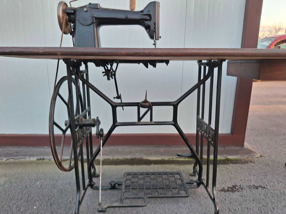 шевна машина Naumann