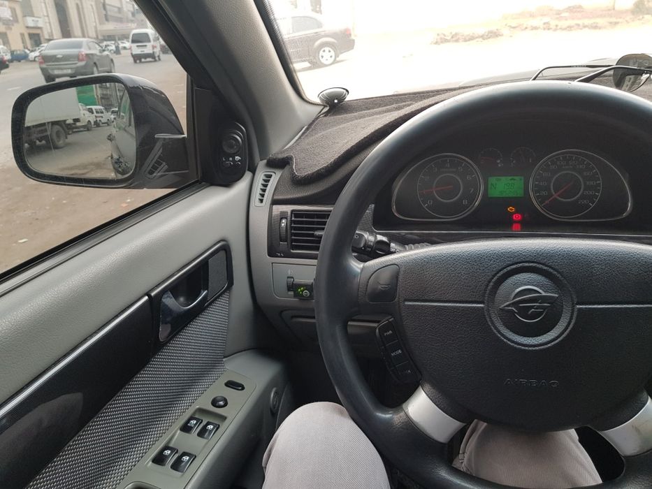 Jentra 2017ga18 qora