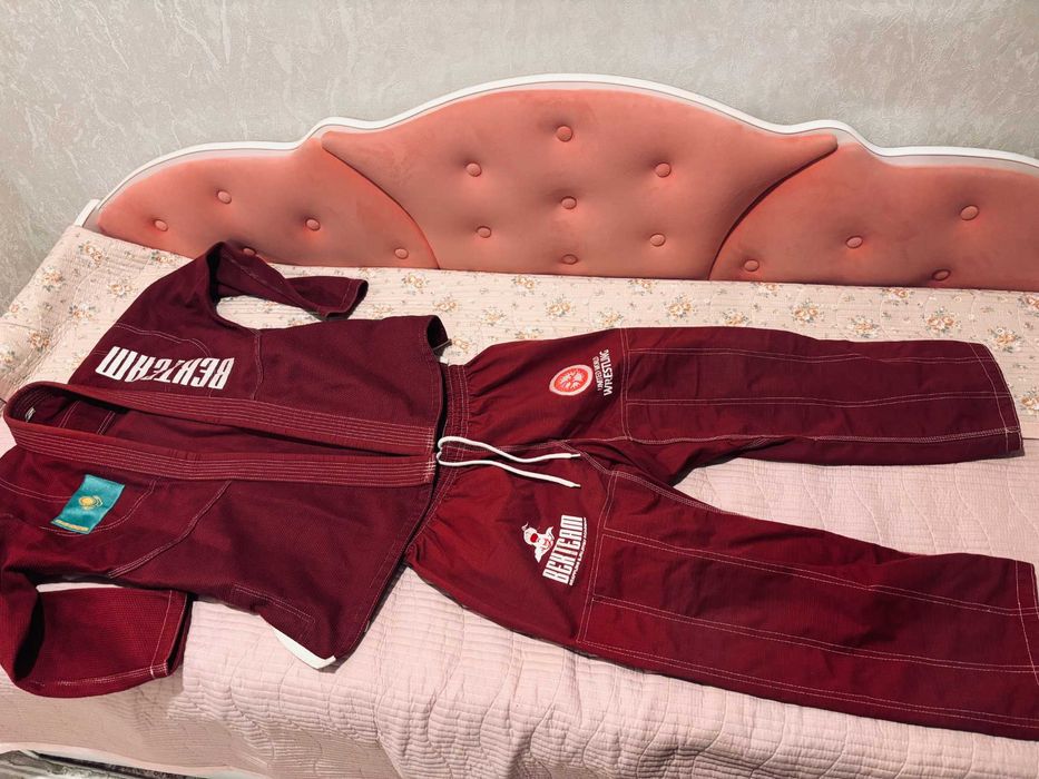 Продам Кимоно для тренировок джиу-джитсу