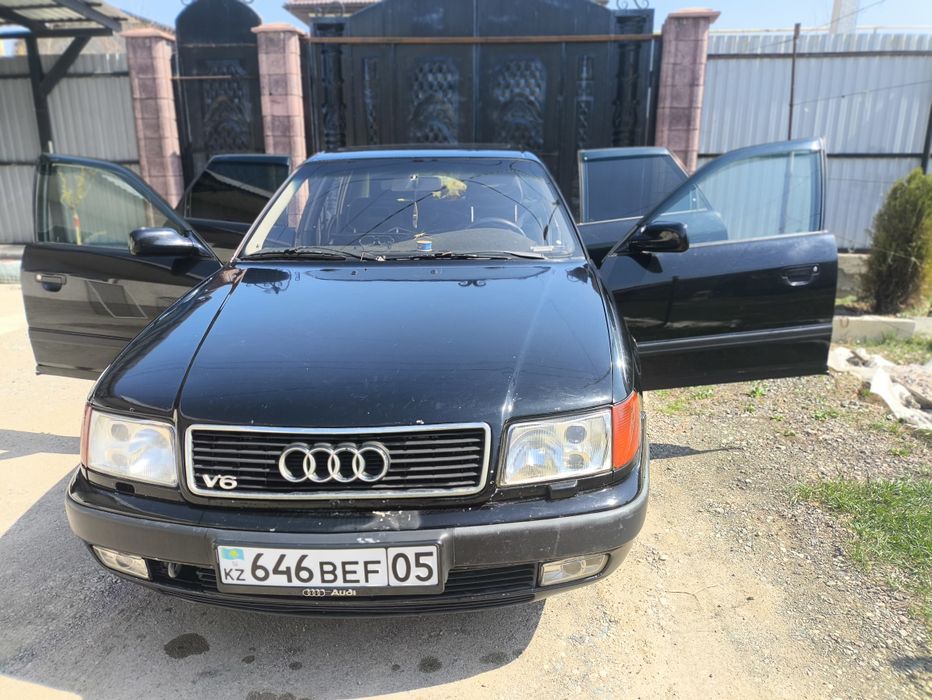 Ауди С4 продам срочно