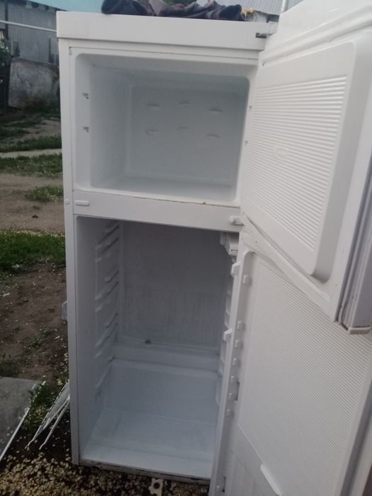 Продам ,рабочий холодильник.Не дорого