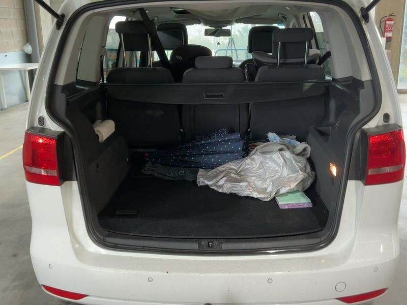 Volkswagen Touran 2.0 TDI Advance 2014