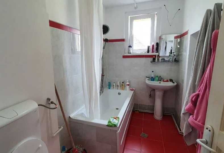 Дава се под наем Тристаен апартамент в Пловдив, Западен - 90 кв.м за 346.8 € - Снимка #3