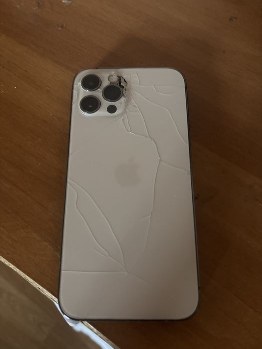 Vand iPhone 12 pro