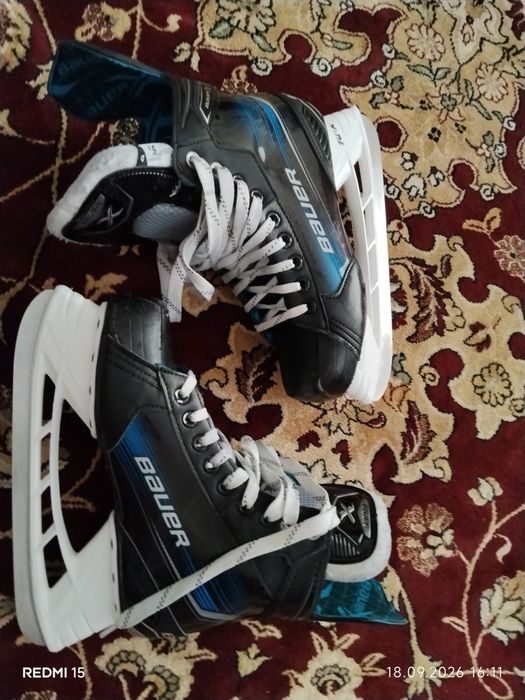Коньки Bauer X 38-40 размер