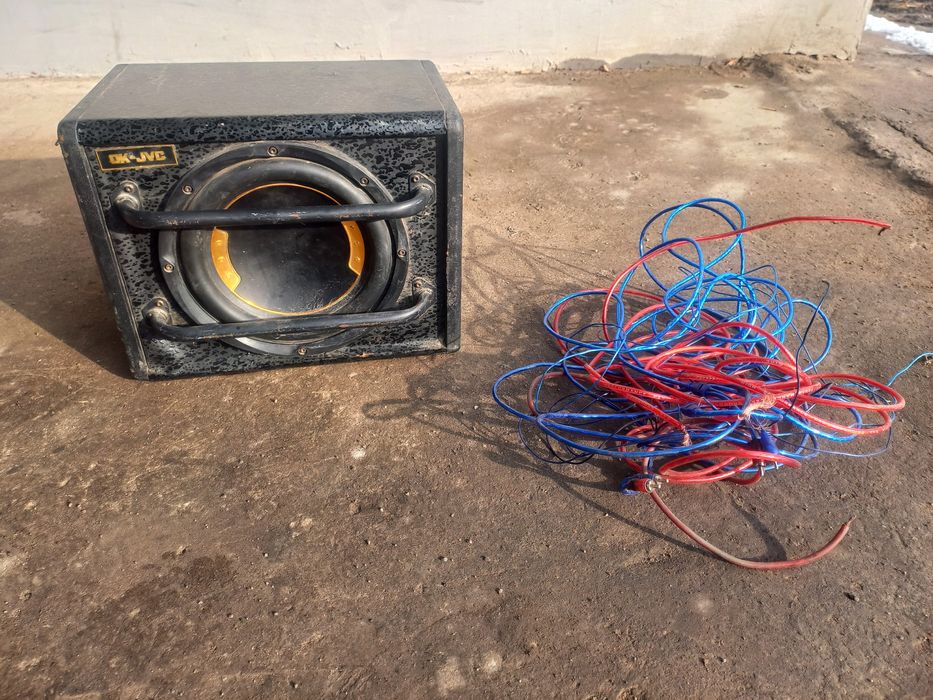 Савбуфер колонка