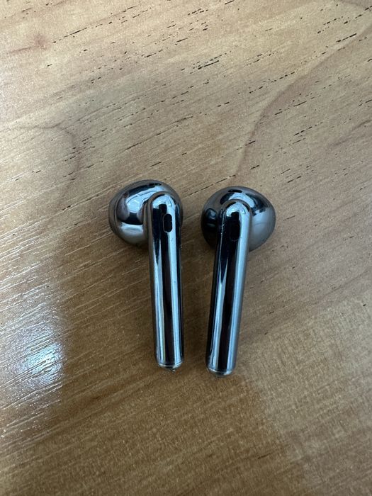 Продам безпроводной наушник HUAWEI