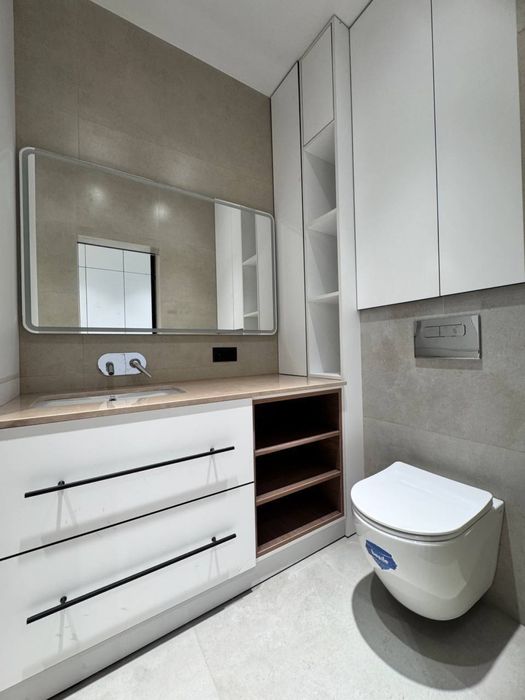 Продается квартира ВТОРИЧКА 2/2/4 80м2 ул.Садык Азимова Новый ремонт