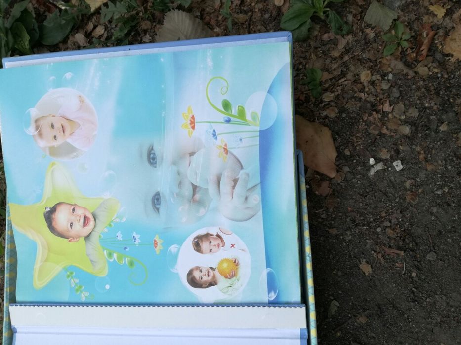 Продам детский альбом