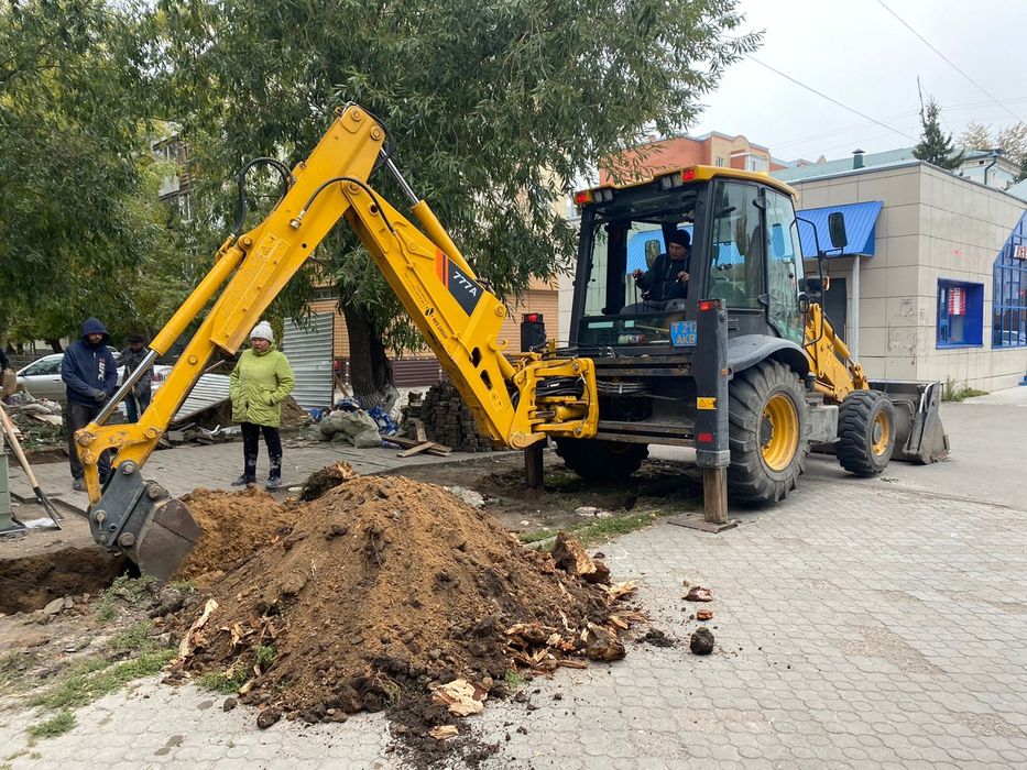 Услуги Эксковатор - Погрузчик 3в1