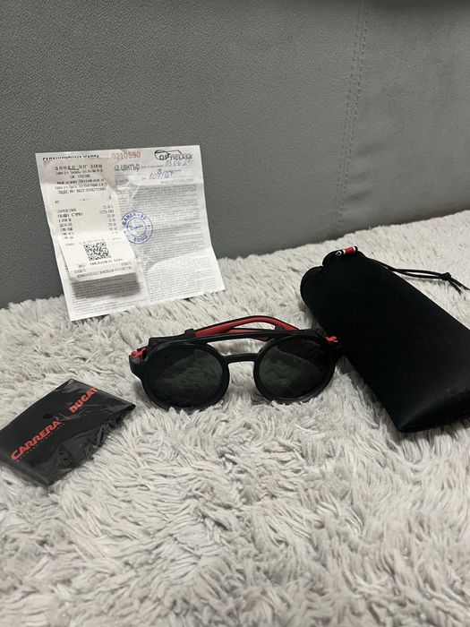 Carrera Слънчеви очила