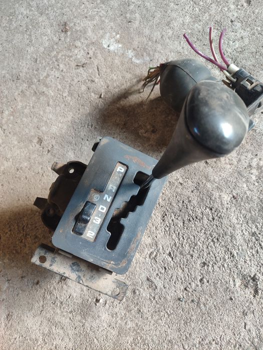 Мерседес W124 по запчастям продаётся