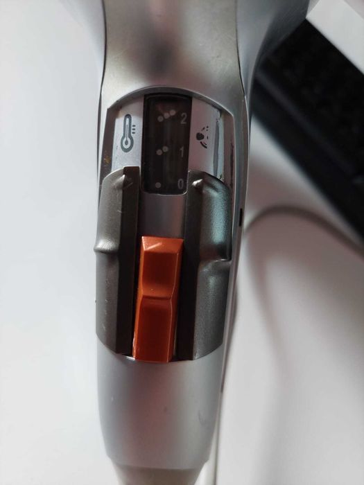 Uscator par (feon) Rowenta 1800W