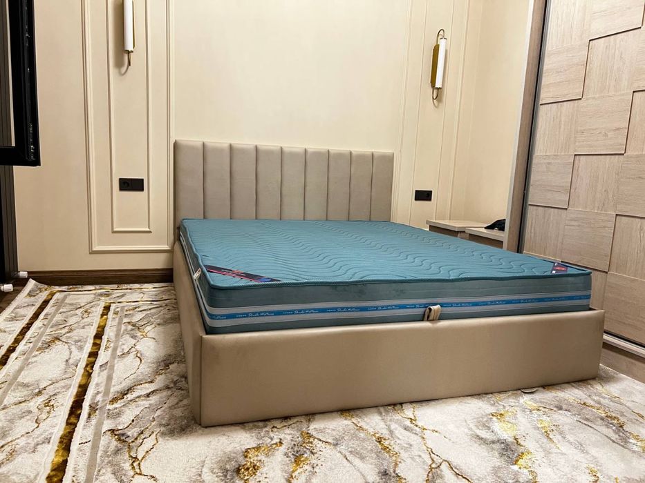 Новые качественные двуспальные кровати по низкой цене