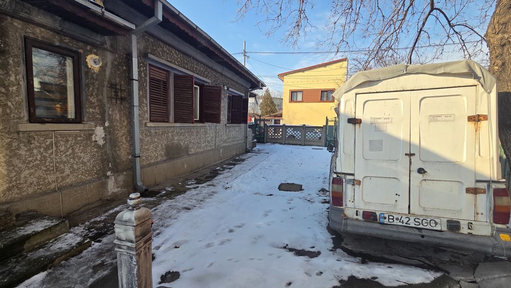 Teren + casa Bucuresti 500 mp.