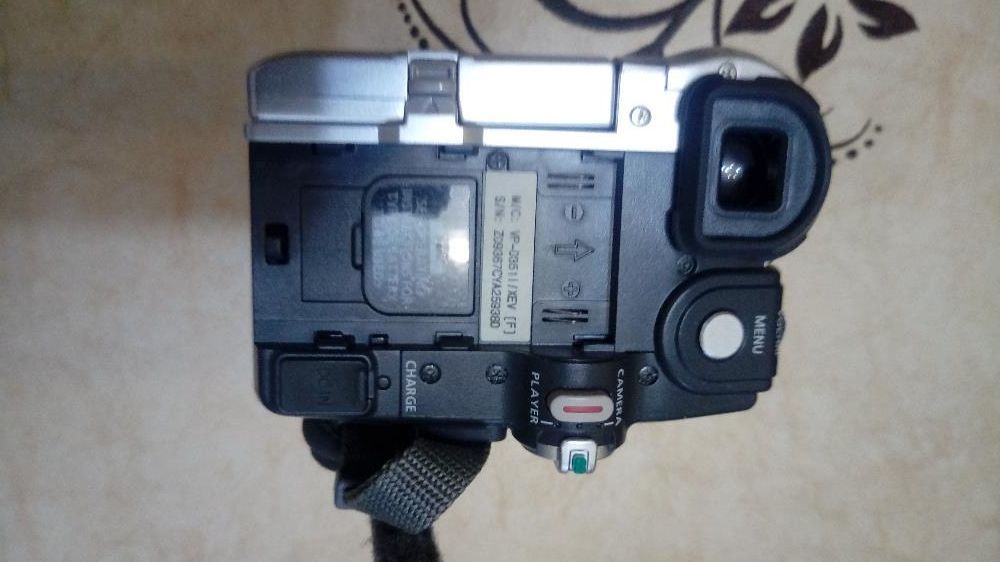 цифровая видеокамера