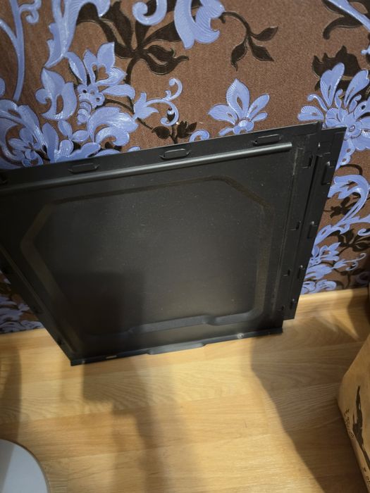 Продам корпус компьютера 3000