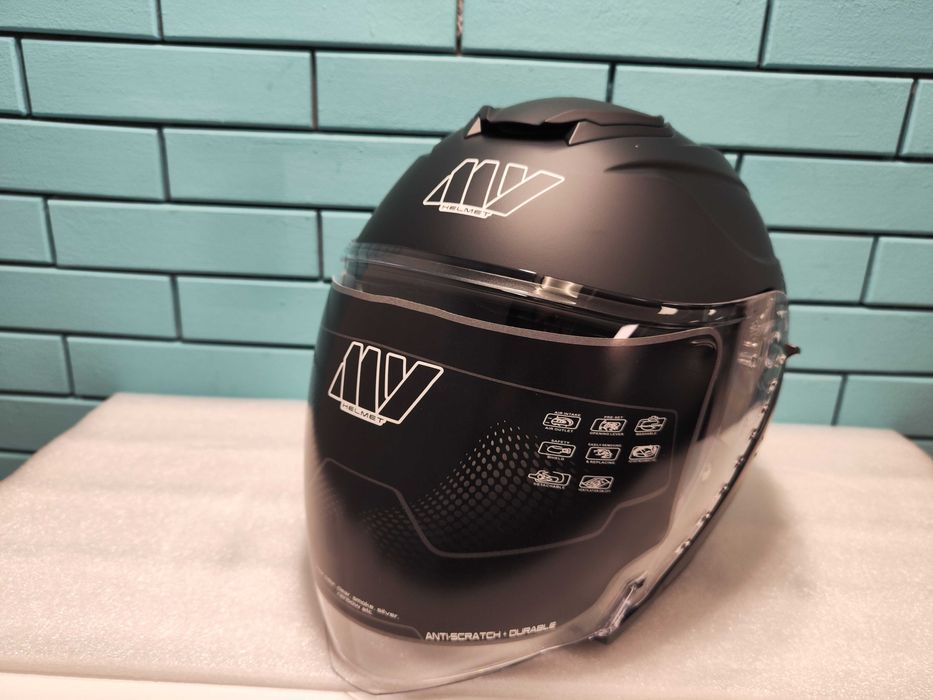 MY-835 джет каска с визьор, ECE 22.06, матово черна, M N5