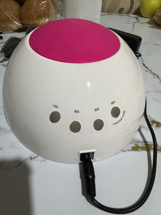 Лампа для гелевого маникюра